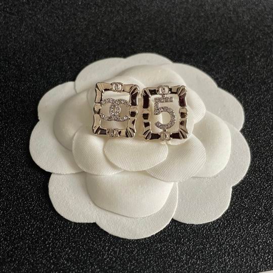 Chanel earring 11lyh342